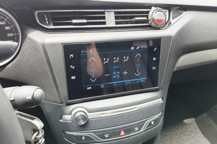 Used Peugeot 408 2020 360THP 10th Anniversary Premium Edition Audio And AC Panel