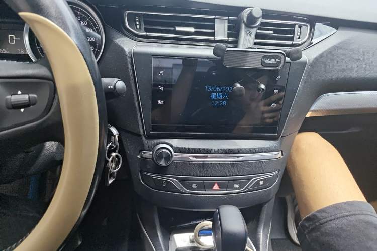 Used Peugeot 408 2020 360THP 10th Anniversary Premium Edition Audio And AC Panel