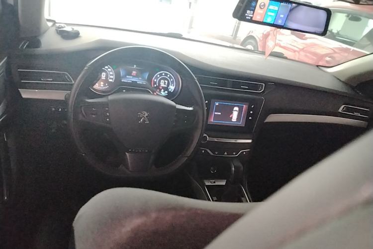 Used Peugeot 408 2020 360THP 10th Anniversary Edition Center Console