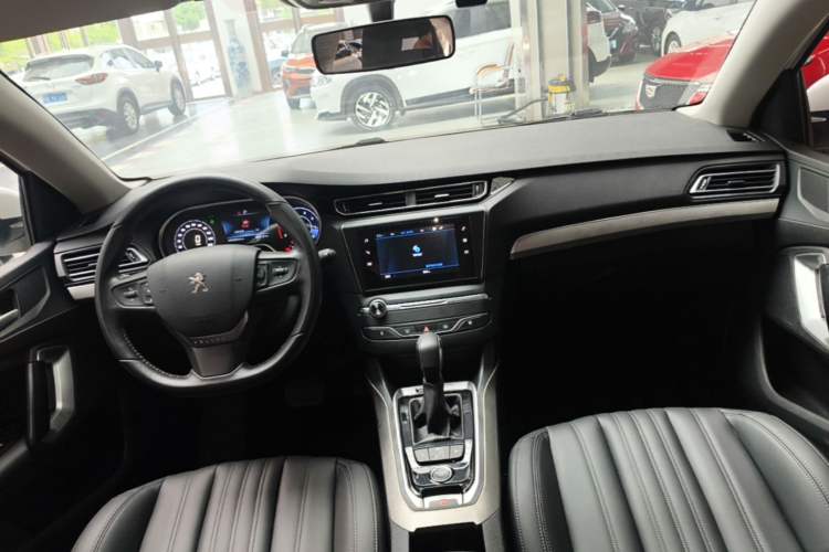Used Peugeot 408 2020 360THP 10th Anniversary Edition Center Console