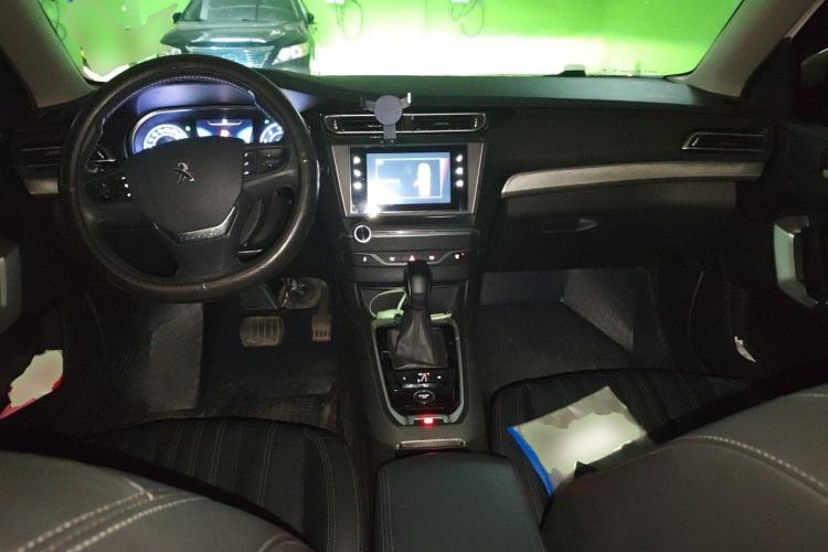 Used Peugeot 408 2020 360THP 10th Anniversary Edition Center Console