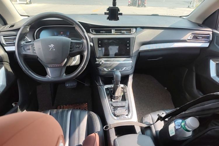 Used Peugeot 408 2020 360THP 10th Anniversary Edition Center Console