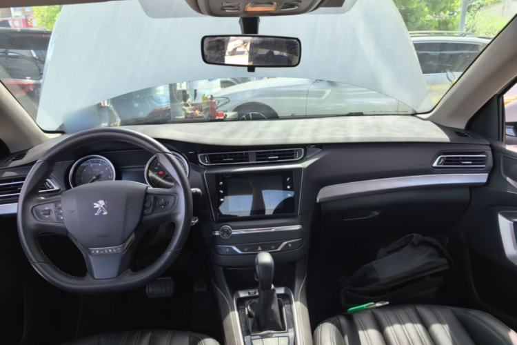 Used Peugeot 408 2020 360THP 10th Anniversary Premium Edition Center Console