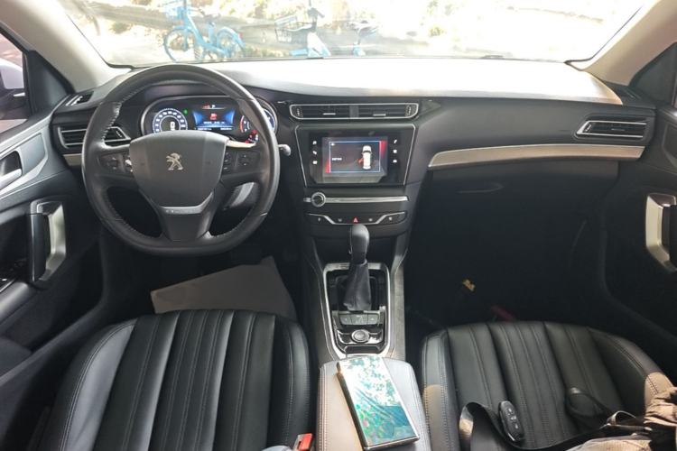 Used Peugeot 408 2020 360THP 10th Anniversary Edition Center Console