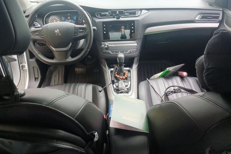 Used Peugeot 408 2020 360THP 10th Anniversary Edition Center Console