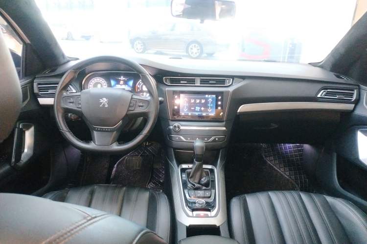Used Peugeot 408 2020 360THP 10th Anniversary Edition Center Console