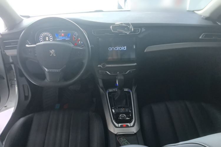 Used Peugeot 408 2020 360THP 10th Anniversary Edition Center Console