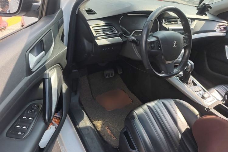 Used Peugeot 408 2020 360THP 10th Anniversary Edition Driver Seat