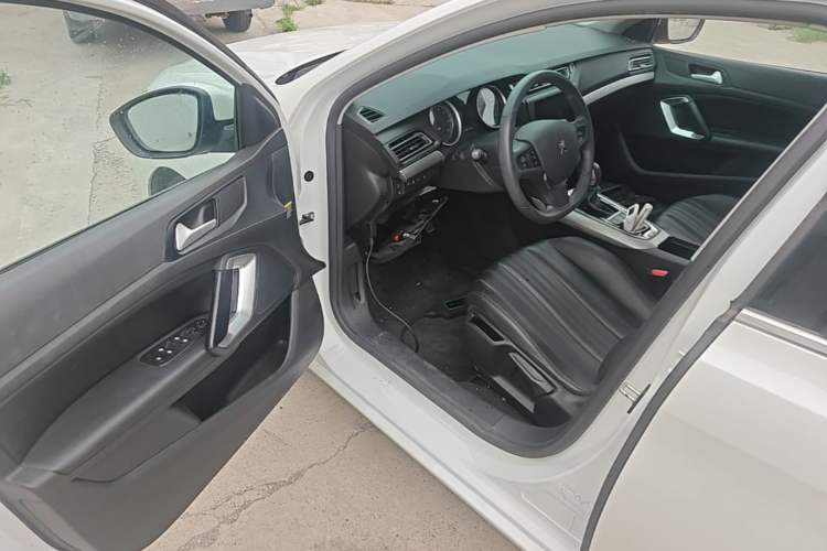 Used Peugeot 408 2020 360THP 10th Anniversary Premium Edition Driver Seat