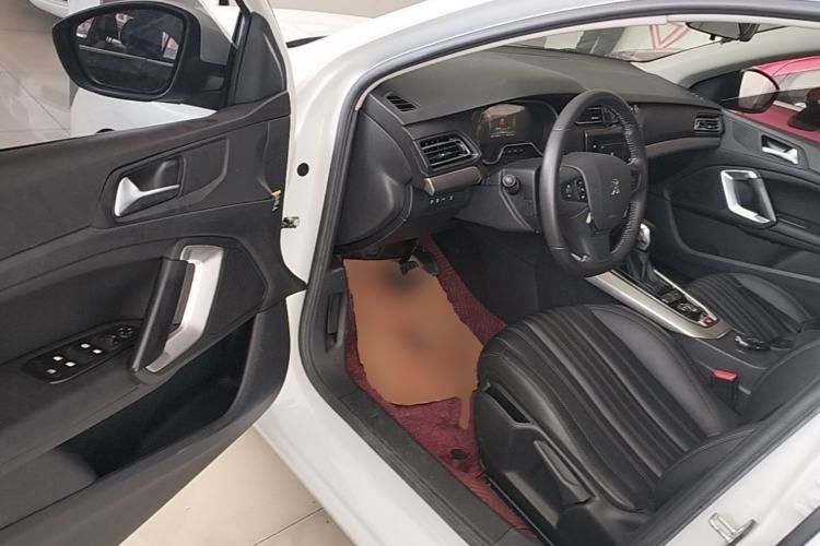 Used Peugeot 408 2020 360THP 10th Anniversary Edition Driver Seat