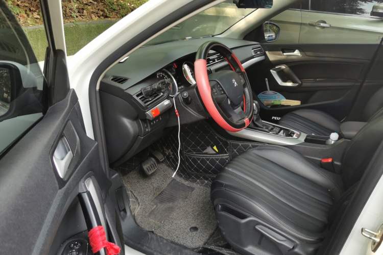 Used Peugeot 408 2020 360THP 10th Anniversary Premium Edition Driver Seat