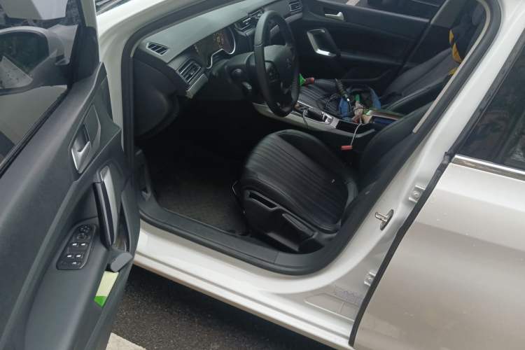 Used Peugeot 408 2020 360THP 10th Anniversary Edition Driver Seat