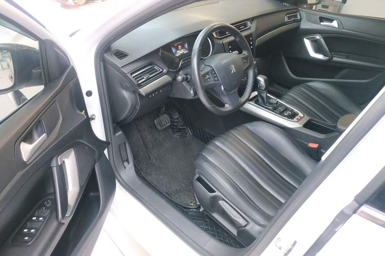 Used Peugeot 408 2020 360THP 10th Anniversary Edition Driver Seat