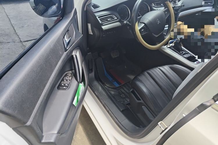 Used Peugeot 408 2020 360THP 10th Anniversary Premium Edition Driver Seat