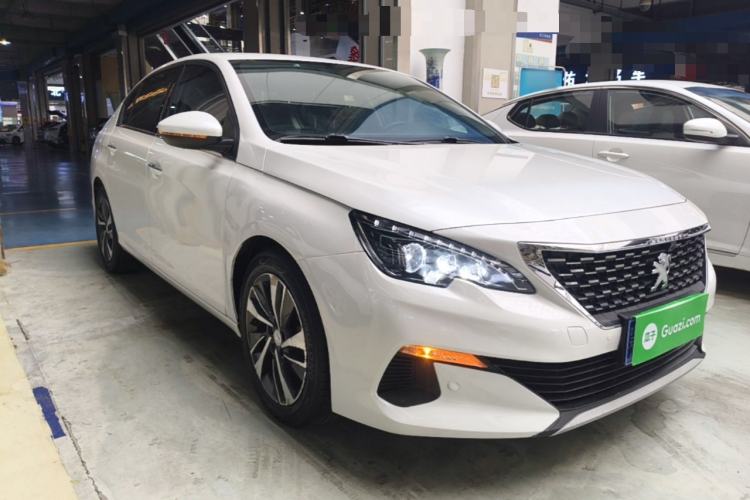 Used Peugeot 408 2020 360THP 10th Anniversary Edition Front Right 45 Deg