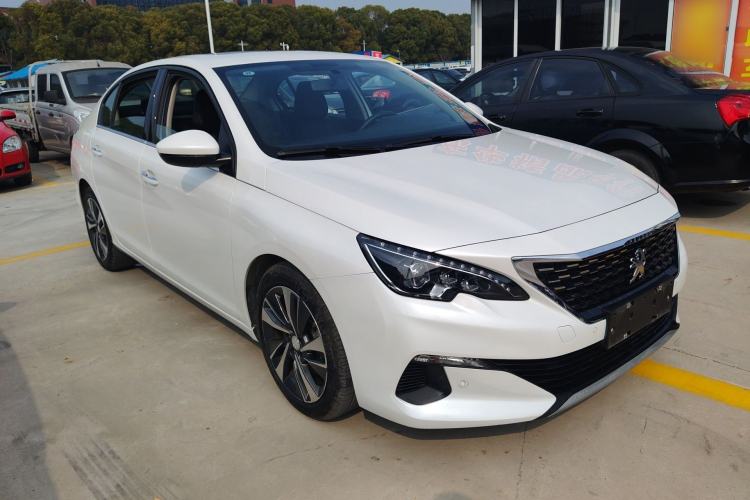 Used Peugeot 408 2020 360THP 10th Anniversary Edition Front Right 45 Deg