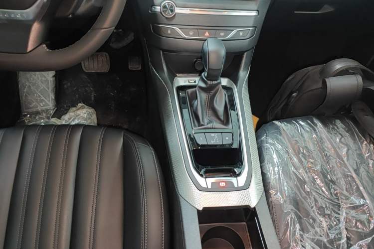 Used Peugeot 408 2020 360THP 10th Anniversary Premium Edition Gear Lever