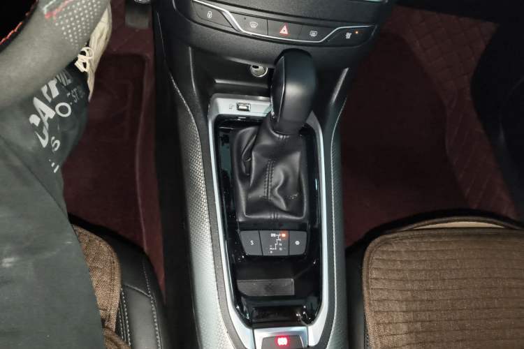 Used Peugeot 408 2020 360THP 10th Anniversary Premium Edition Gear Lever
