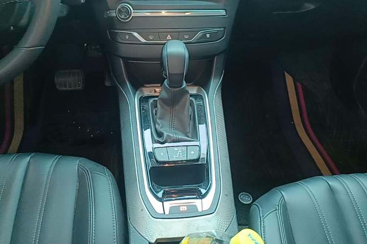 Used Peugeot 408 2020 360THP 10th Anniversary Premium Edition Gear Lever