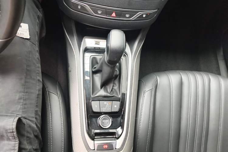 Used Peugeot 408 2020 360THP 10th Anniversary Edition Gear Lever