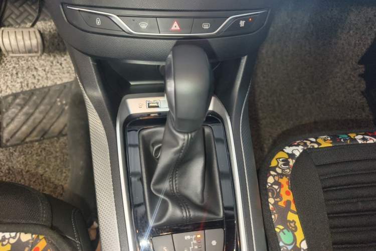 Used Peugeot 408 2020 360THP 10th Anniversary Premium Edition Gear Lever
