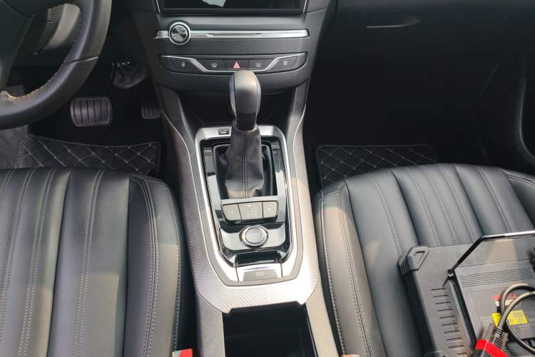 Used Peugeot 408 2020 360THP 10th Anniversary Edition Gear Lever