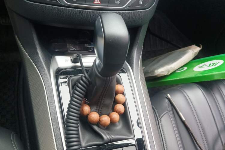 Used Peugeot 408 2020 360THP 10th Anniversary Edition Gear Lever
