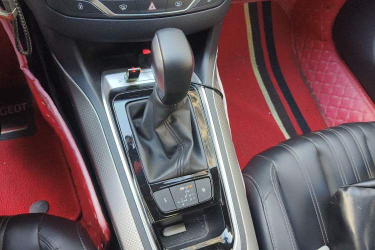 Used Peugeot 408 2020 360THP 10th Anniversary Premium Edition Gear Lever