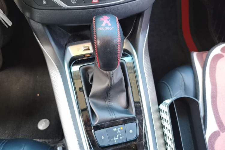 Used Peugeot 408 2020 360THP 10th Anniversary Premium Edition Gear Lever