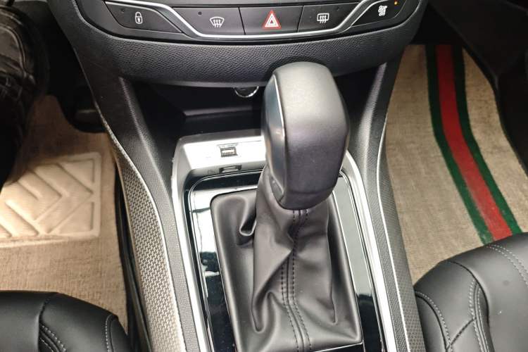 Used Peugeot 408 2020 360THP 10th Anniversary Premium Edition Gear Lever