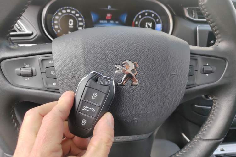Used Peugeot 408 2020 360THP 10th Anniversary Edition Interior 1