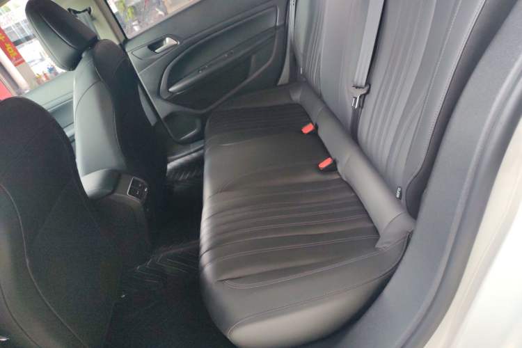 Used Peugeot 408 2020 360THP 10th Anniversary Edition Interior 1