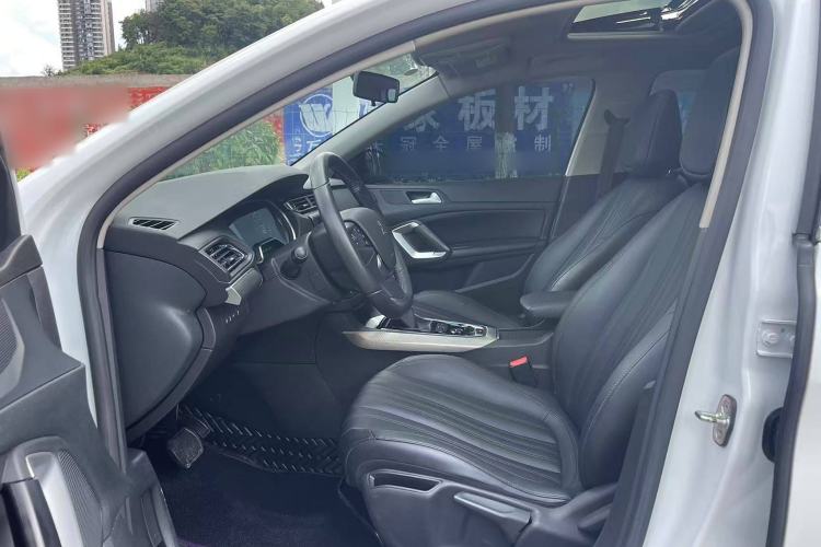 Used Peugeot 408 2020 360THP 10th Anniversary Edition Interior 2