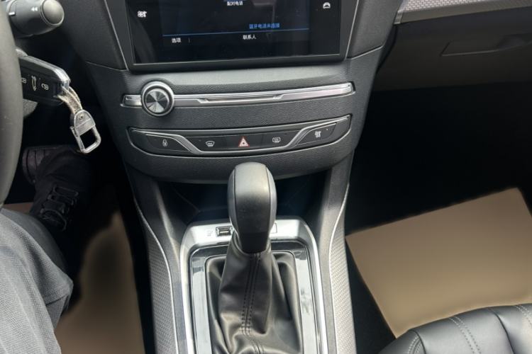Used Peugeot 408 2020 360THP 10th Anniversary Premium Edition Interior 2