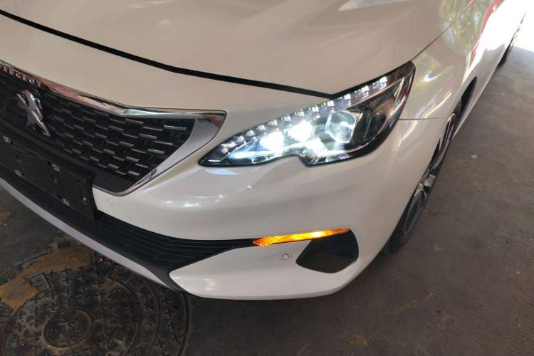 Used Peugeot 408 2020 360THP 10th Anniversary Edition Left Front Headlight