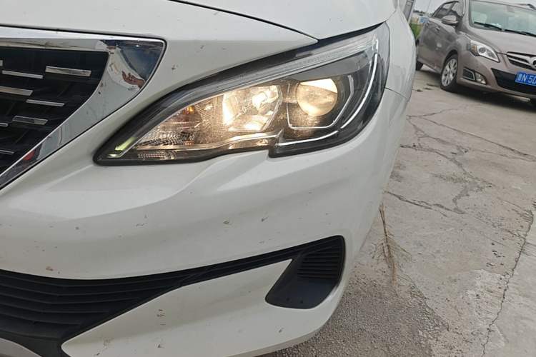 Used Peugeot 408 2020 360THP 10th Anniversary Premium Edition Left Front Headlight