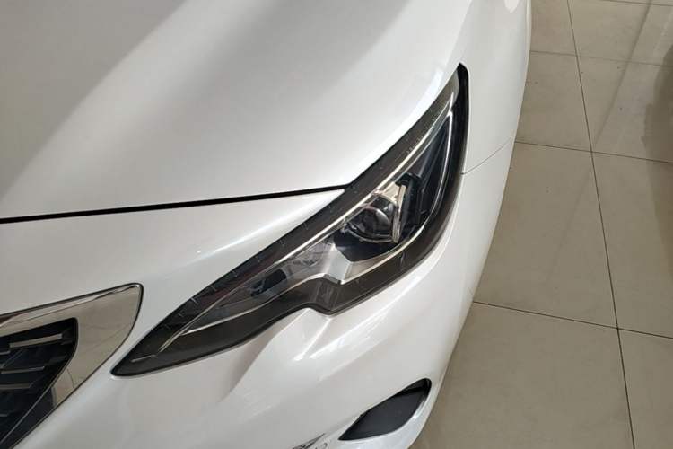 Used Peugeot 408 2020 360THP 10th Anniversary Edition Left Front Headlight