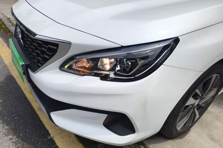 Used Peugeot 408 2020 360THP 10th Anniversary Premium Edition Left Front Headlight
