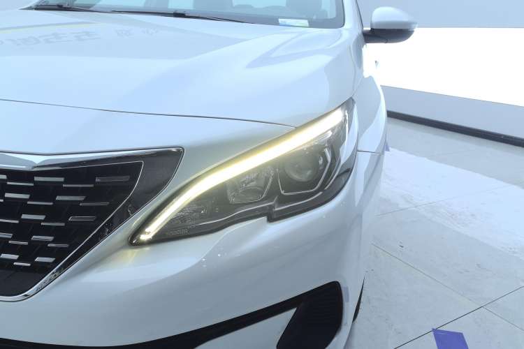 Used Peugeot 408 2020 360THP 10th Anniversary Premium Edition Left Front Headlight