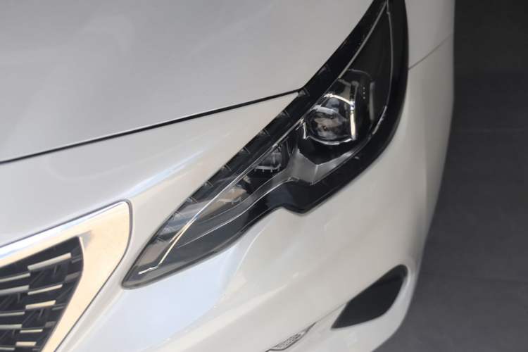 Used Peugeot 408 2020 360THP 10th Anniversary Edition Left Front Headlight