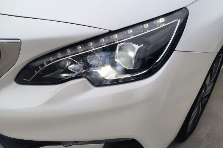 Used Peugeot 408 2020 360THP 10th Anniversary Edition Left Front Headlight