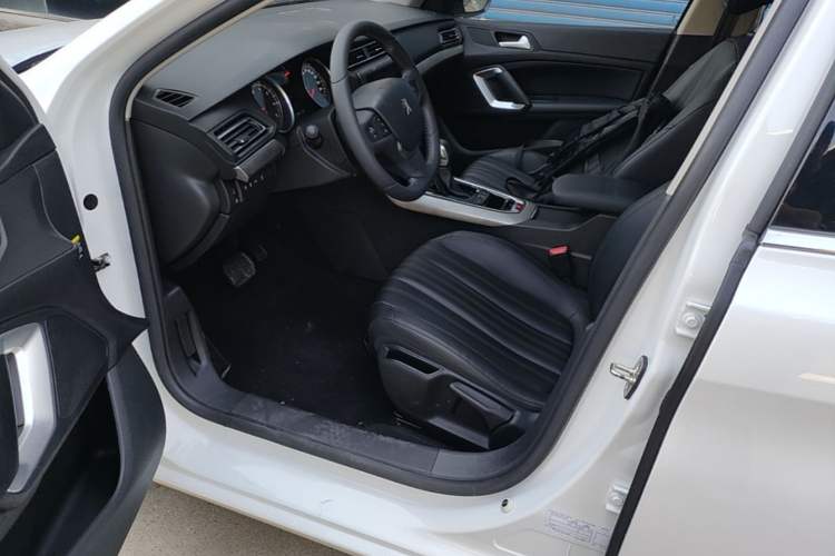 Used Peugeot 408 2020 360THP 10th Anniversary Premium Edition Left Front Seat