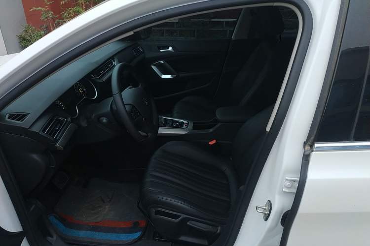 Used Peugeot 408 2020 360THP 10th Anniversary Edition Left Front Seat