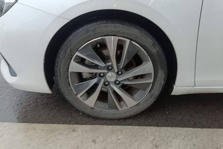 Used Peugeot 408 2020 360THP 10th Anniversary Premium Edition Left Front Wheel Hub