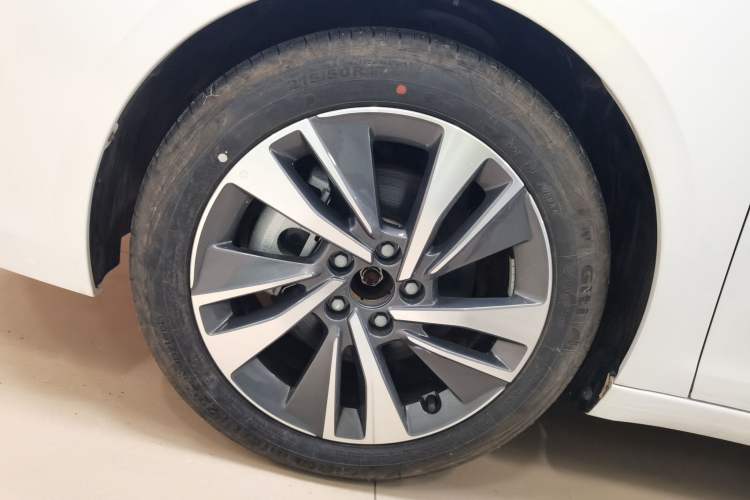 Used Peugeot 408 2020 360THP 10th Anniversary Premium Edition Left Front Wheel Hub