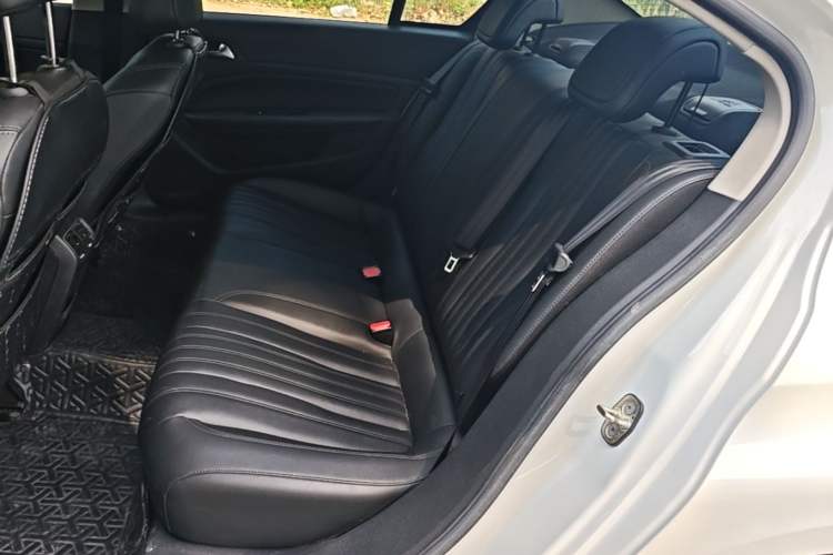 Used Peugeot 408 2020 360THP 10th Anniversary Edition Left Rear Seat