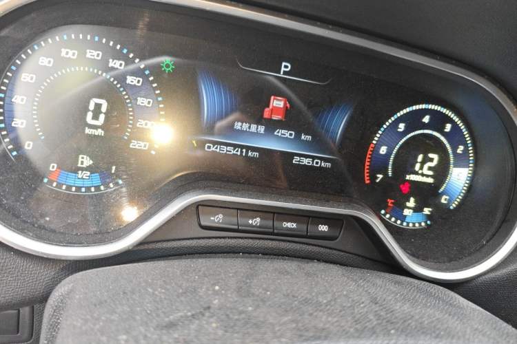 Used Peugeot 408 2020 360THP 10th Anniversary Edition Odometer Close Up