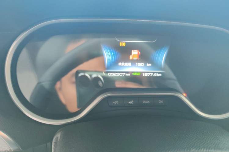 Used Peugeot 408 2020 360THP 10th Anniversary Edition Odometer Close Up