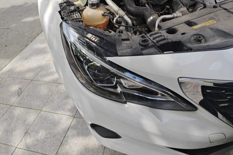 Used Peugeot 408 2020 360THP 10th Anniversary Premium Edition Right Front Headlight