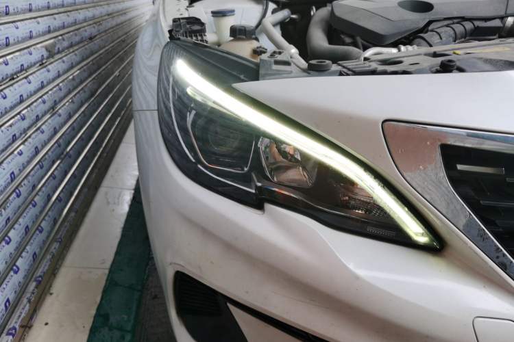 Used Peugeot 408 2020 360THP 10th Anniversary Premium Edition Right Front Headlight